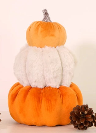 Autumn Boucle Trio Pumpkin Stack